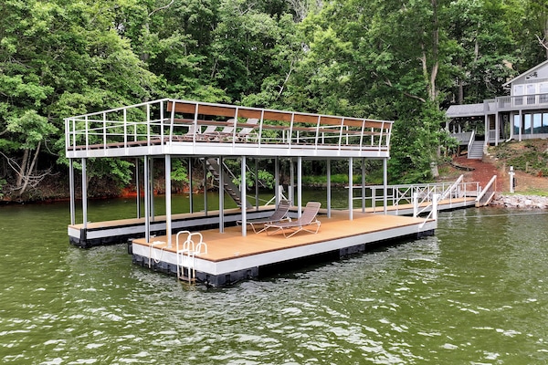 Bring your boat or just hang out on the dock and swim, fish or tan.