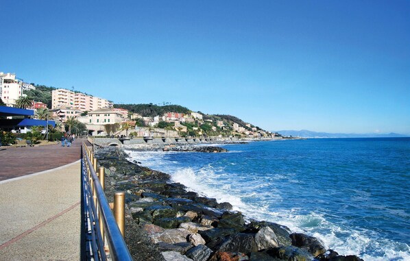 Strand