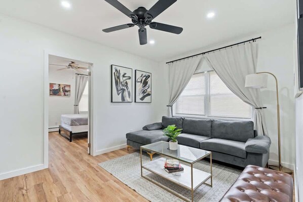 Télévision, espaces bureaux