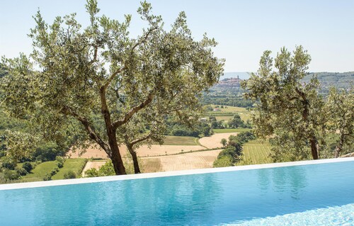 Nice home in Castiglion Fiorentino