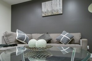 Télévision, Netflix, livres, services de streaming