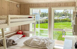 4 Schlafzimmer, Reisekinderbett, kostenloses WLAN
