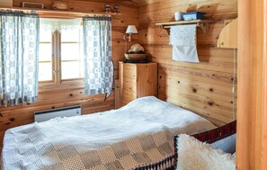4 Schlafzimmer, Reisekinderbett, kostenloses WLAN