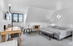 8 habitaciones, cuna de viaje y wifi gratis 