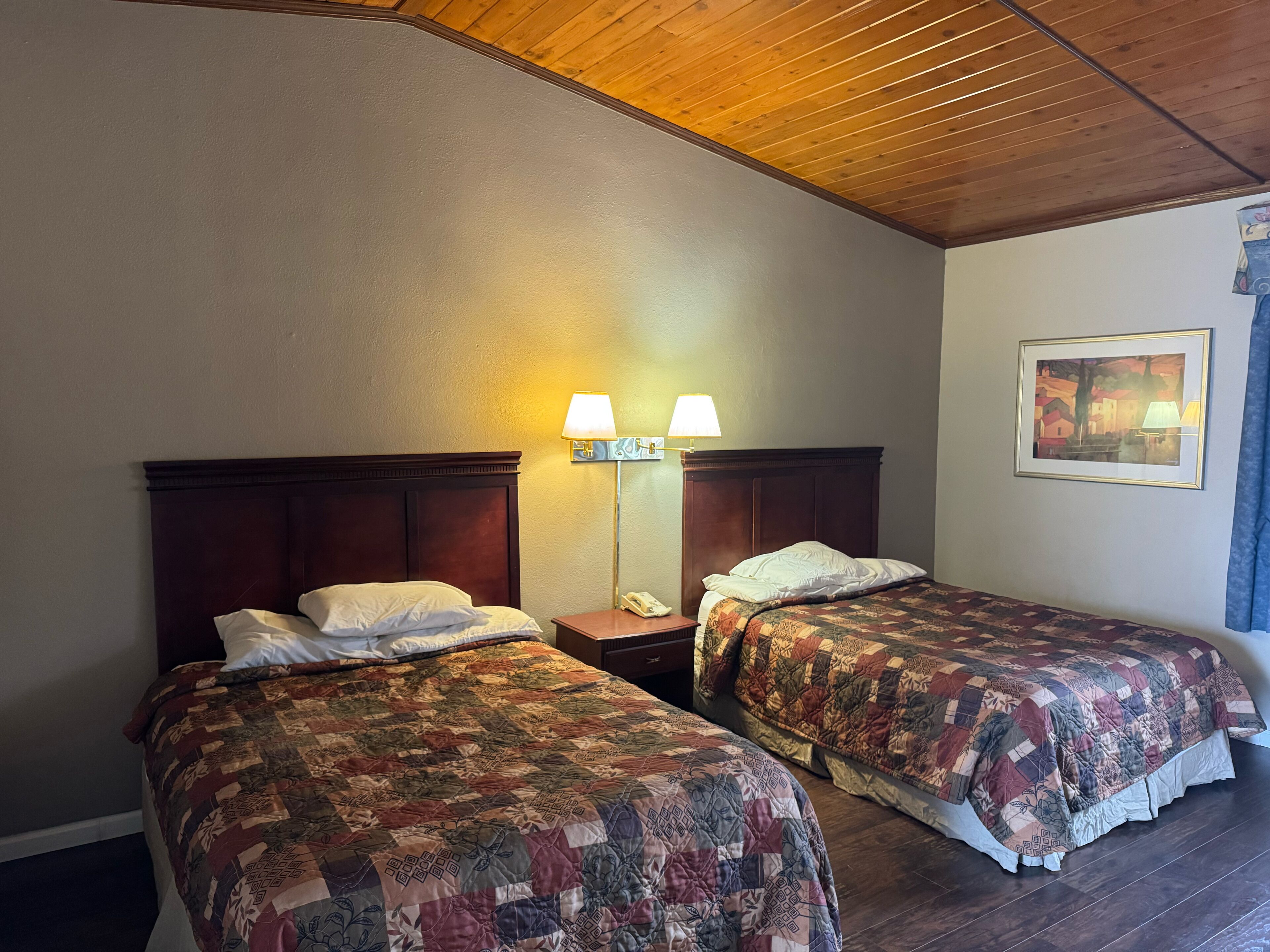 Desk, free WiFi, bed sheets