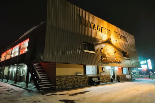 Love Hotels Voyageur by OYO at International Falls MN