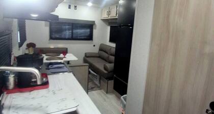 RV 5 min to San Marcos river /4min to c s r hospital