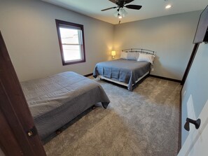 2 bedrooms, iron/ironing board, travel cot, WiFi
