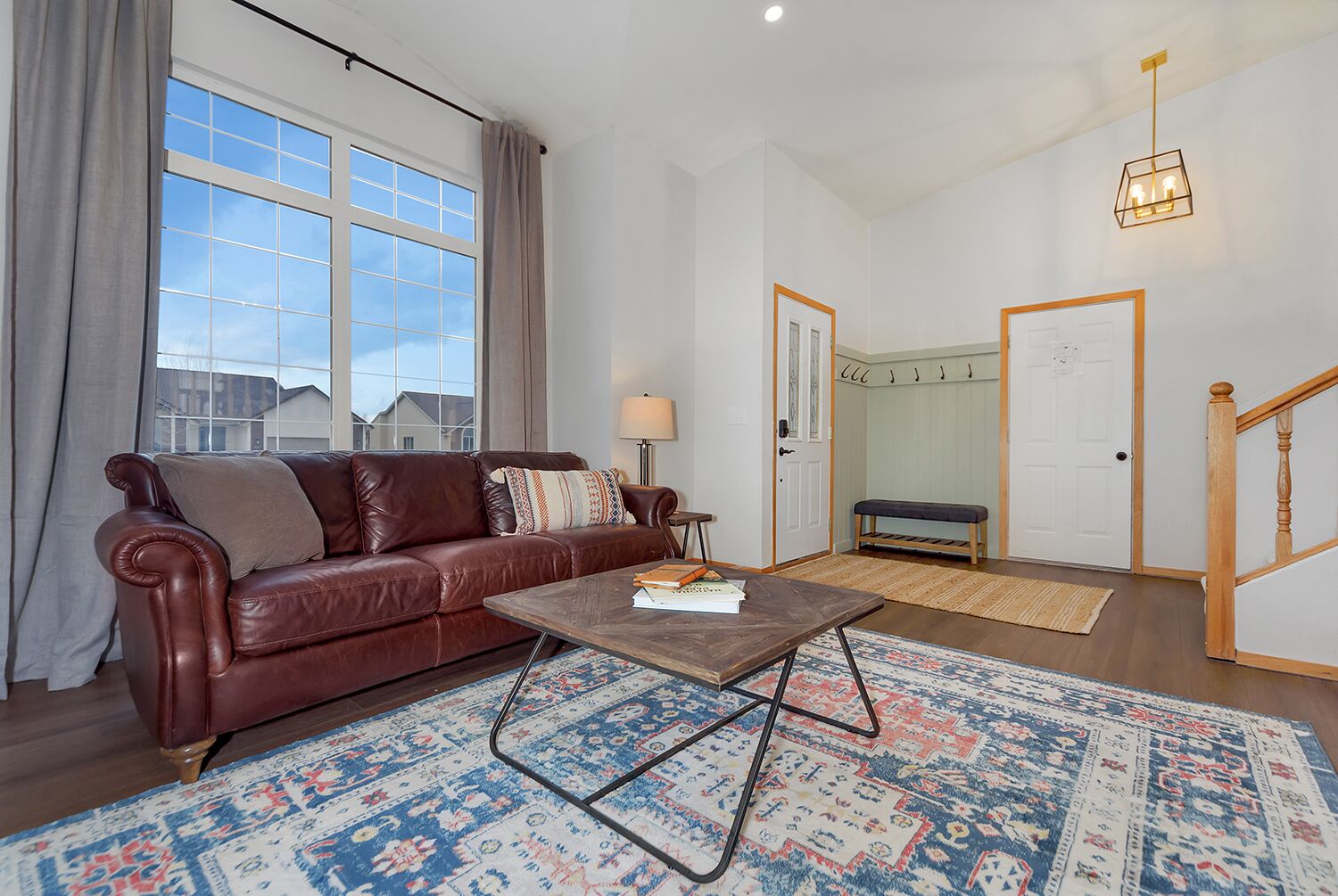 Smart TV, fireplace, video games, DVD player