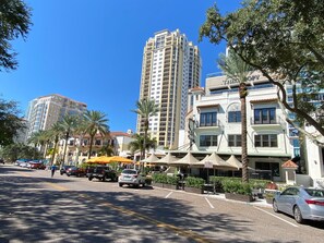 Exterior - Poolside Updated Studio Across from the Beach!! (St. Pete Beach)