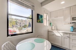 Shower, hair dryer, towels, soap - Poolside Updated Studio Across from the Beach!! (St. Pete Beach)