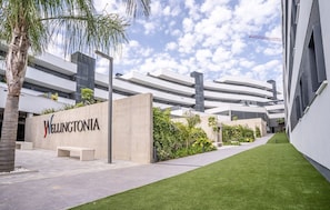 Exterior - Stunning Apartment in Estepona, Spain Private Pool (Estepona)