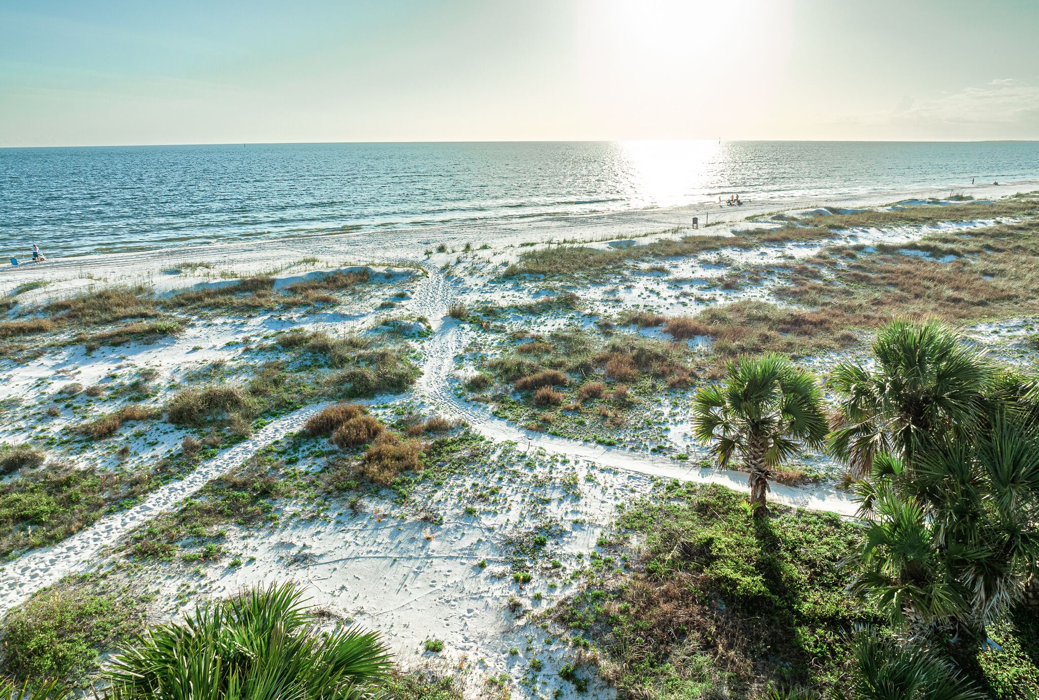 Beach nearby, sun loungers