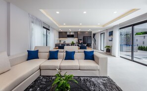 Standard Villa | Living area | 55-inch Smart TV with digital channels, TV, Netflix - Serenity Jomtien Villas (Pattaya)