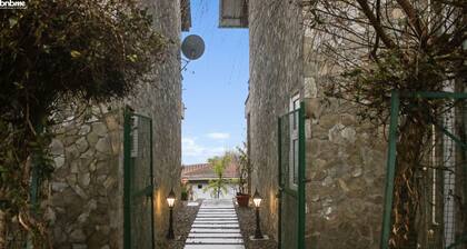 2B-Mukteshwar-108 by bnbmehomes