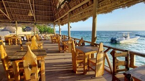 Outdoor dining - Horizon of Michamvi Beach (Michamvi)