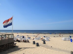 Vlak bij het strand