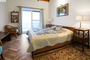 Deluxe Villa | 2 bedrooms, individually decorated, individually furnished - 2B-Mukteshwar-109 by bnbmehomes (Dhari)