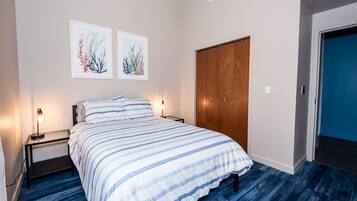 2 habitaciones, tabla de planchar con plancha y wifi gratis