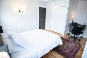 3 soverom, skrivebord, strykejern/-brett og wi-fi (inkludert)