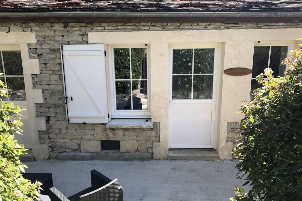 Room and table d'hôte Le Goluret in Champagne