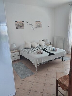 2 Schlafzimmer, Bügeleisen/Bügelbrett, WLAN, Bettwäsche