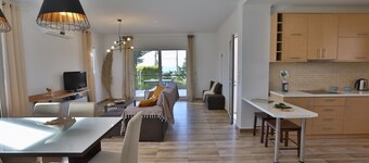 modern villa with private pool, just 5 minutes to the beach