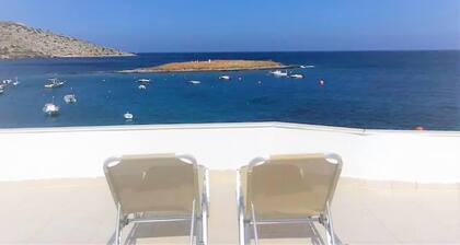 Remarkable 3double-bed House in Daskalio