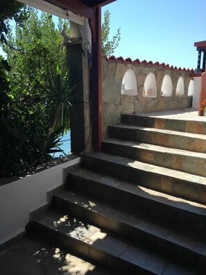 House | Property grounds