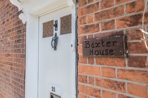 Exterior detail - Baxter House, Wangford (Beccles)