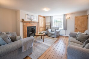 TV - Baxter House, Wangford (Beccles)