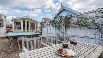 Tempat makan outdoor