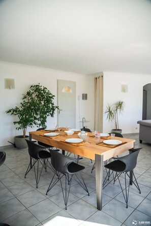 Dining - Villa (Poulx)