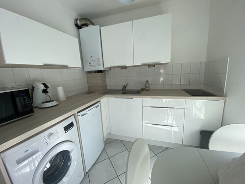 Hyper centre appartement refait à neuf / Parking couvert privé/ terrasse et WIFI