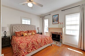 4 bedrooms, iron/ironing board, travel cot, WiFi