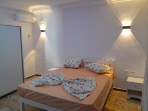 4 bedrooms - Villa with pool djerba (Aghir)