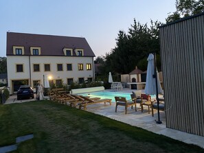 Outdoor pool, a heated pool