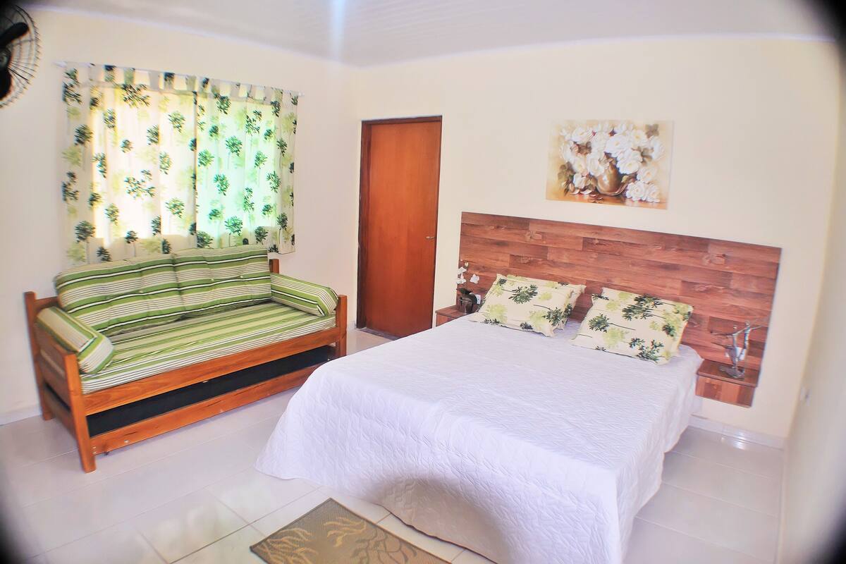 Family Double or Twin Room | WiFi (free), bed sheets
