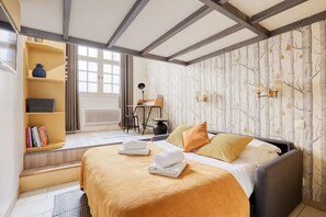 1 多间卧室、办公桌、熨斗/熨衣板、WiFi