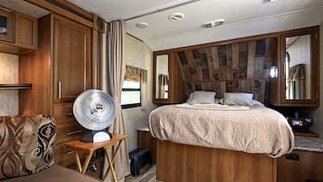 1 Schlafzimmer, Schreibtisch, kostenloses WLAN, BettwÀsche