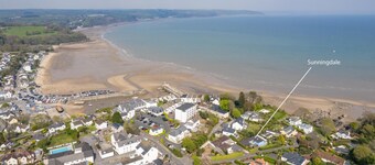 Sunningdale - Beach Side Cottage Sea Views Parking