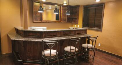 Mountain View Basement Apartment