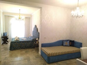 3 Schlafzimmer, Bügeleisen/Bügelbrett, Reisekinderbett, kostenloses WLAN