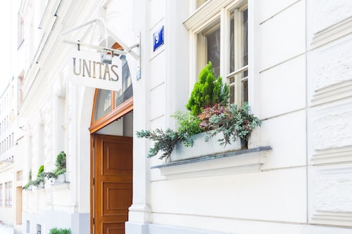 Unitas Residence
