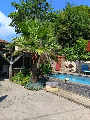 Pool - Haven of peace located 150m from Antibes' white sandy beaches- Private swimming pool (cap d'antibes)
