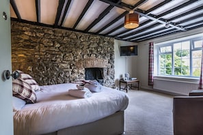 Deluxe tweepersoonskamer | Reisbedje, gratis wifi, beddengoed