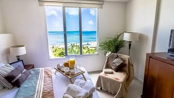 Apartamento panorámico | 2 dormitorios, cortinas opacas, sistema de insonorización