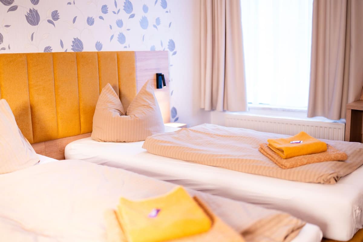 Chambres insonorisées, Wi-Fi gratuit, draps fournis