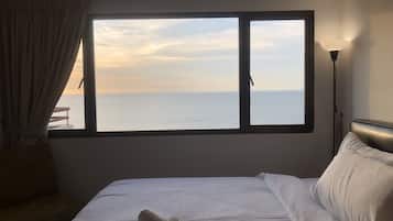 2 bedrooms