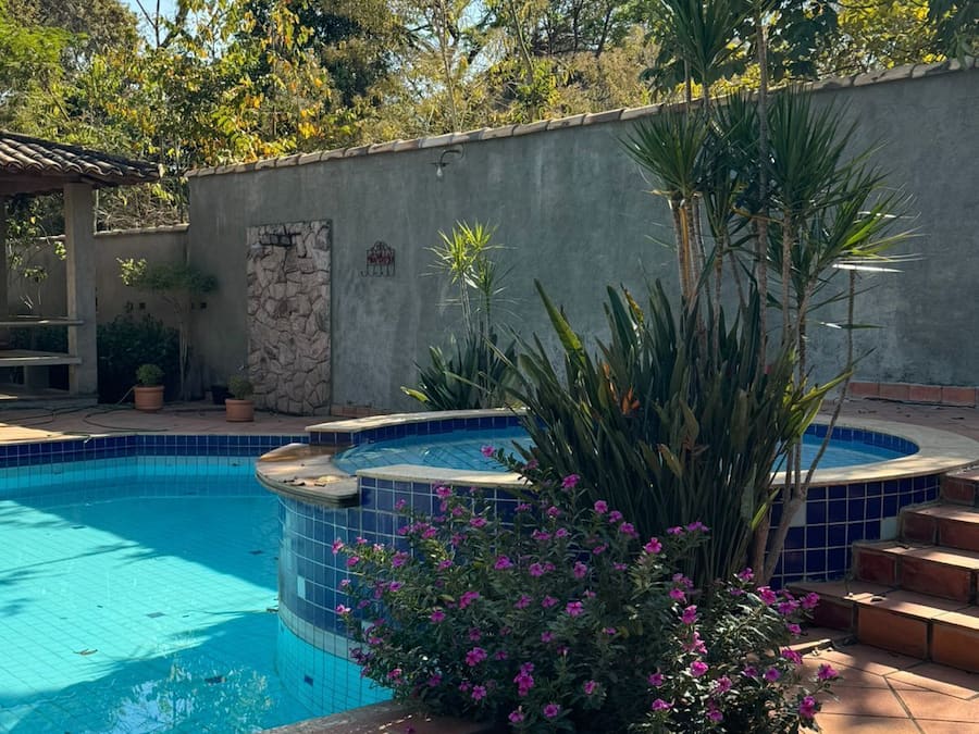 32-Zoll-Smart-TV mit Digitalempfang, Netflix, Streaming-Dienste